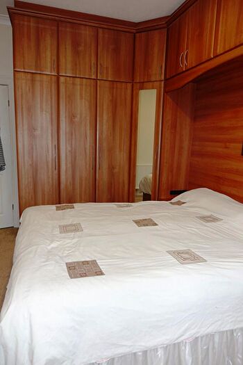 2 Bedroom Apartment To Rent In Lowlands Road, Harrow, HA1