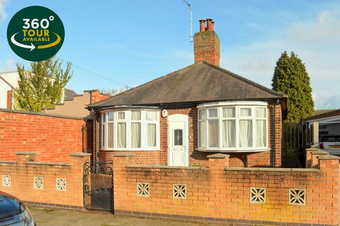 3 Bedroom Bungalow To Rent In Landseer Road, Clarendon Park, Leicester, LE2