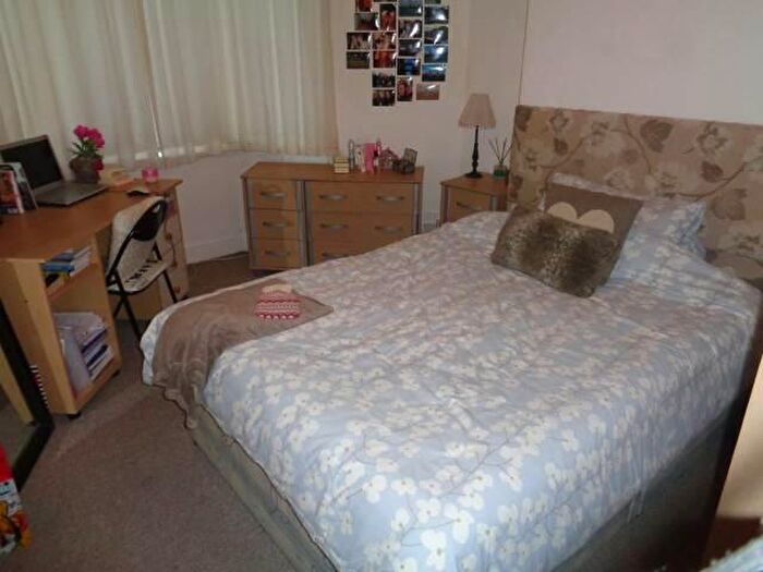 4 Bedroom Terraced House To Rent In Cwmdare Street, Cathays, Cardiff, CF24
