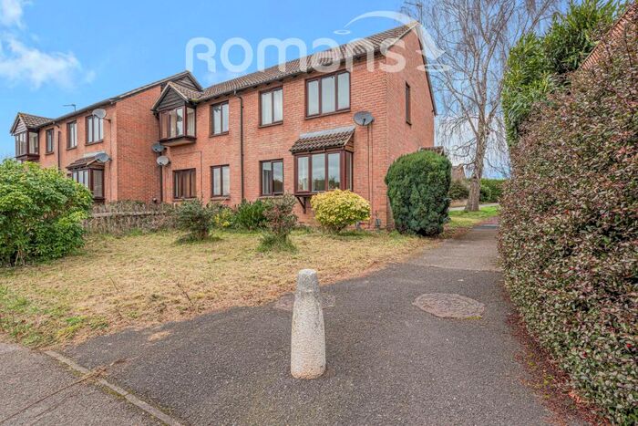 1 Bedroom Apartment To Rent In Porlock Place, Calcot, Reading, RG31