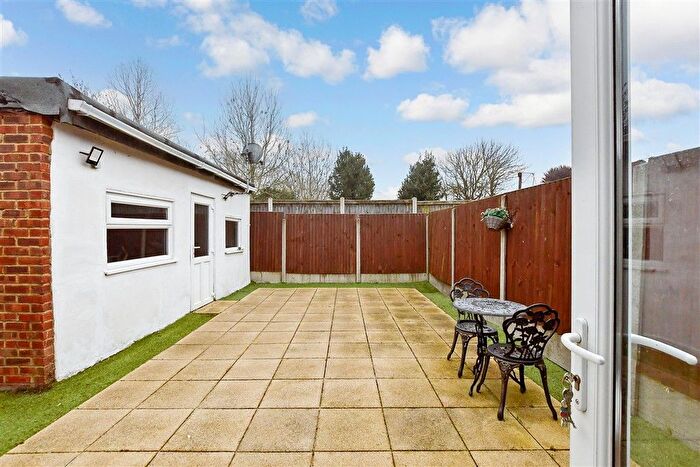 2 Bedroom Semi-detached Bungalow For Sale In Northwood Road, Broadstairs, Kent, CT10