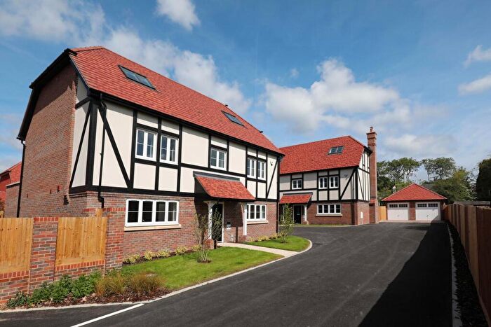 4 Bedroom Detached House For Sale In Martlet View, Burgess Hill, RH15