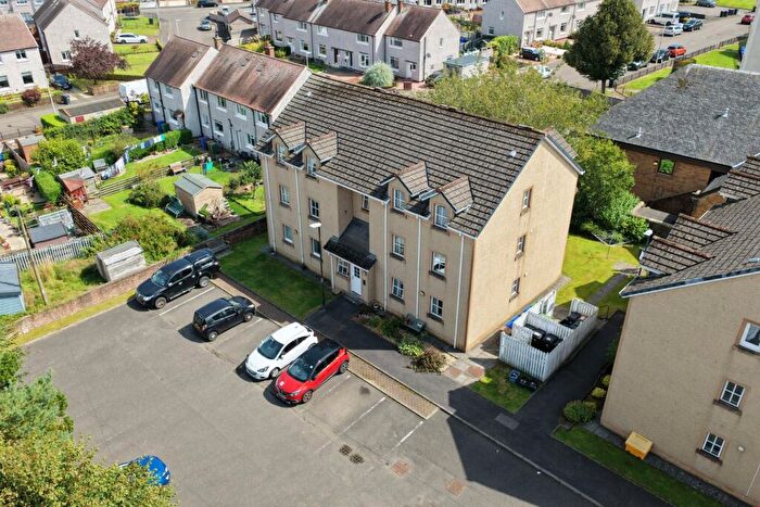 2 Bedroom Apartment For Sale In Quakerfield, Bannockburn, Stirling, FK7