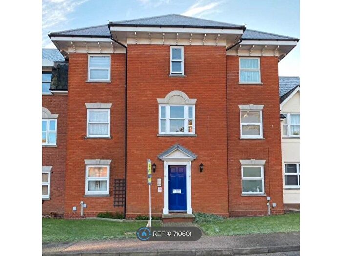 1 Bedroom Flat To Rent In Tattersall's Chase, Southminster, CM0