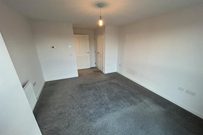 1 Bedroom Flat To Rent In Baileyfield Crescent, EH15