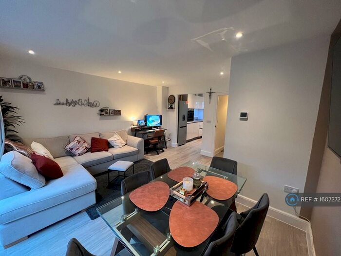 2 Bedroom Terraced House To Rent In Hengist Drive, Aylesford, ME20