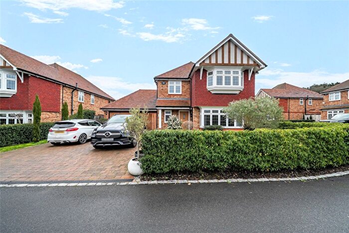 4 Bedroom Detached House For Sale In Hasell Park Place, Bromley, BR2