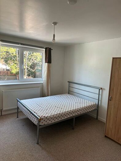 5 Bedroom End Of Terrace House To Rent In Wrottesley Road, London, London, SE18