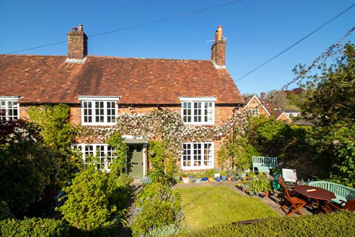 4 Bedroom Cottage For Sale In Cheriton, Alresford, SO24