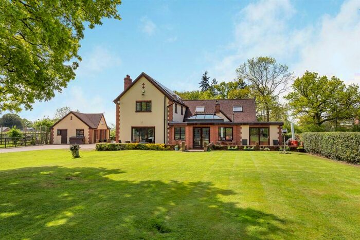 5 Bedroom Country House For Sale In Wapping Lane, Beoley, Redditch, Worcestershire, B98