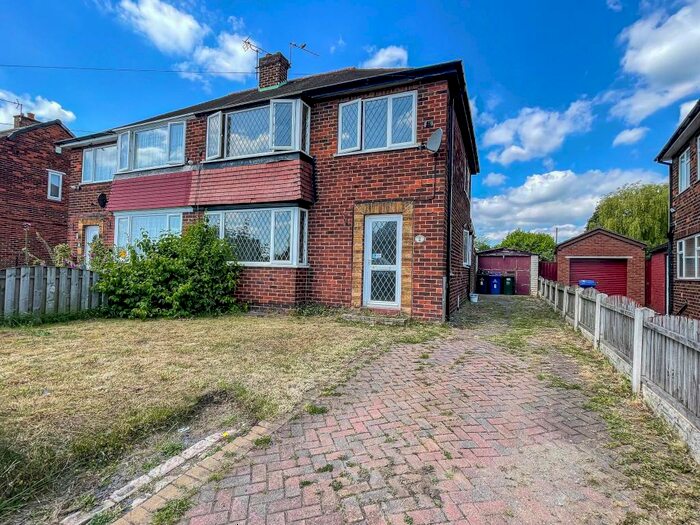 Houses for sale & to rent in DN5 8LG, St. Stephens Walk, Roman Ridge