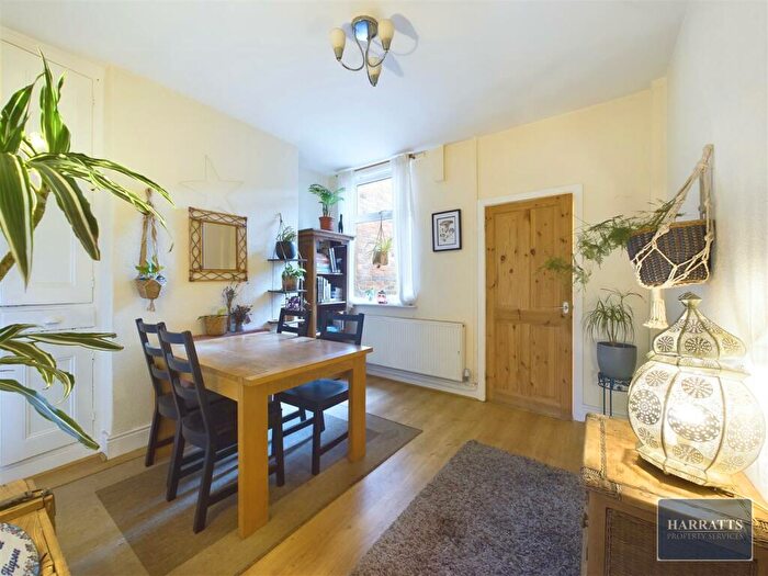 2 Bedroom Terraced House For Sale In Carnarvon Street, Stockport, SK1