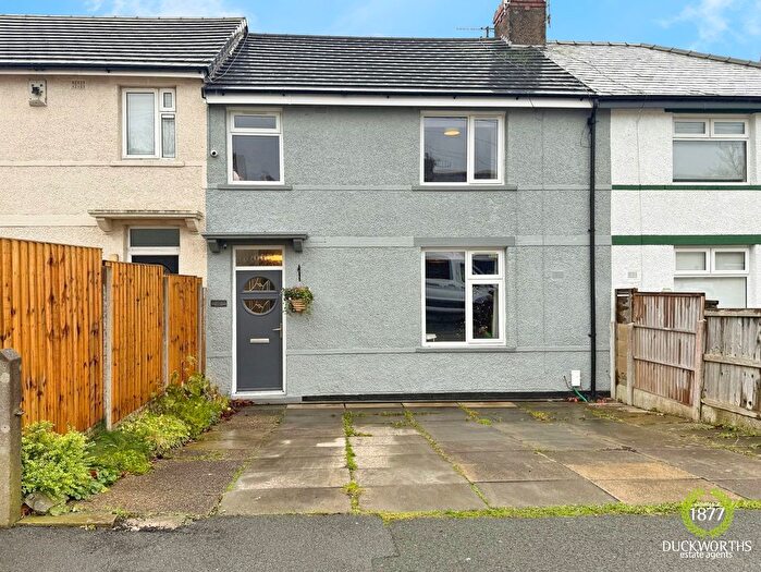 3 Bedroom Terraced House For Sale In Ruskin Avenue, Padiham, BB12