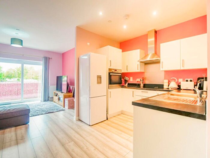 1 Bedroom Flat For Sale In Fairfax Drive, Prospects Place, SS0