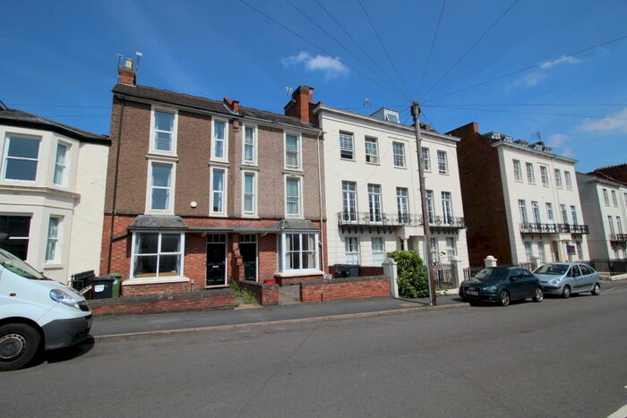 1 Bedroom Flat To Rent In Charlotte Street, Leamington Spa, CV31