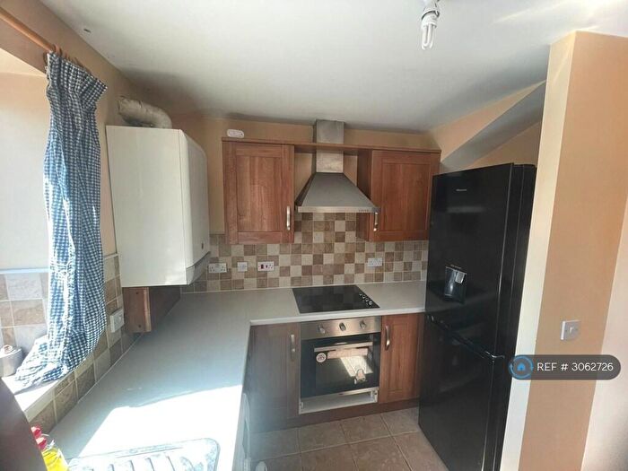 2 Bedroom Semi Detached House To Rent In Sims Lane, Gloucester, GL2
