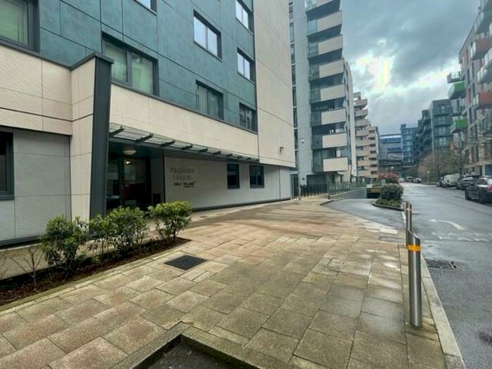 2 Bedroom Flat To Rent In Kingfisher Heights, Waterside Way, Tottenham, N17