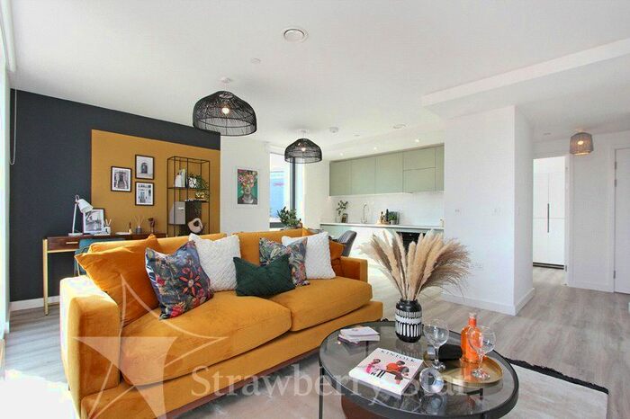 Studio To Rent In Viva Court, Kimpton Road, Luton, LU2