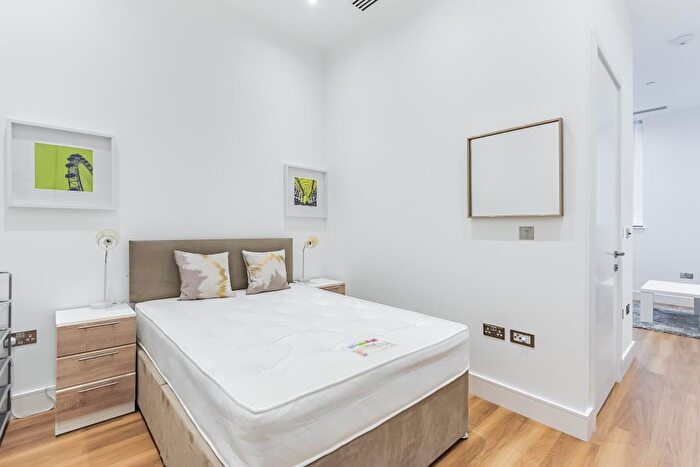 1 Bedroom Flat For Sale In Slough, Berkshire, SL1