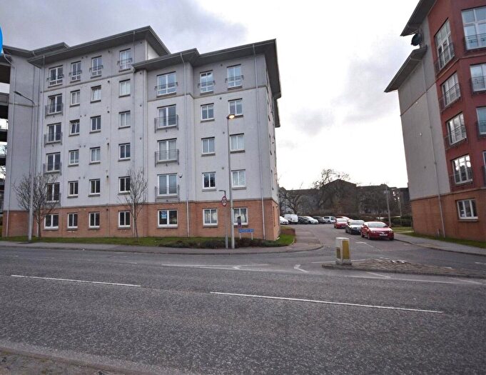 2 Bedroom Flat To Rent In Midstocket View, Aberdeen, AB15