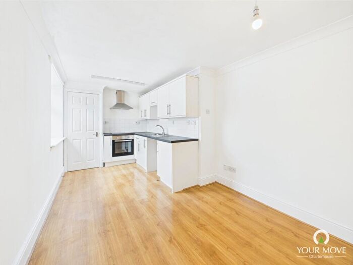 1 Bedroom Apartment To Rent In Ramsgate Road, Broadstairs, Kent, CT10