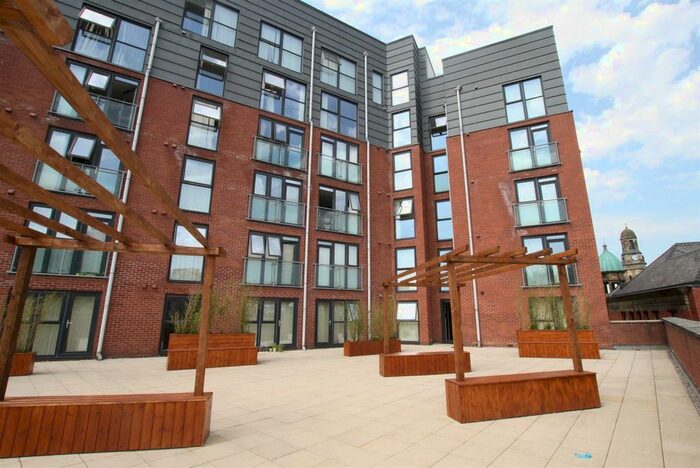 1 Bedroom Flat To Rent In Zenith, Chapel Street, Salford, M3