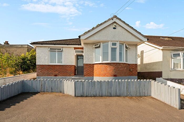 3 Bedroom Detached Bungalow For Sale In Livingstone Road, Poole, BH12