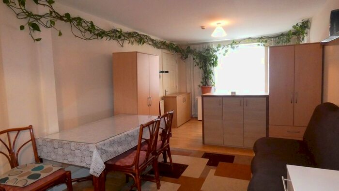 Studio To Rent In Argyll Avenue, Southall, Middlesex UB1