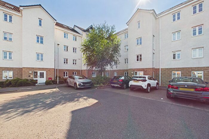 2 Bedroom Flat To Rent In Morag Riva Court, Uddingston, Glasgow, G71
