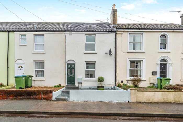 3 Bedroom House To Rent In Firgrove Road, Shirley, SO15