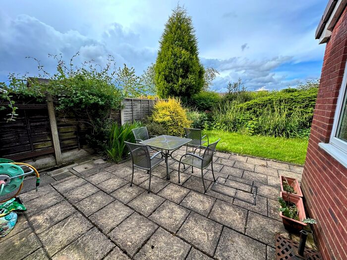3 Bedroom Detached House To Rent In Thorneside, Denton, M34