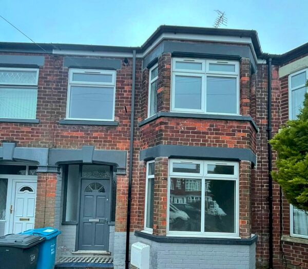 3 Bedroom Terraced House To Rent In Welwyn Park Avenue, Hull, HU6