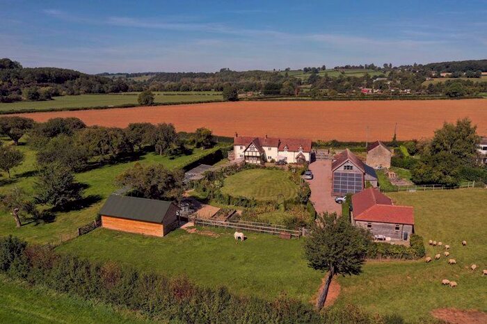 4 Bedroom Character Property For Sale In Bodenham, Hereford, HR1