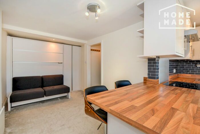 Studio To Rent In Kingston Road, London, SW19