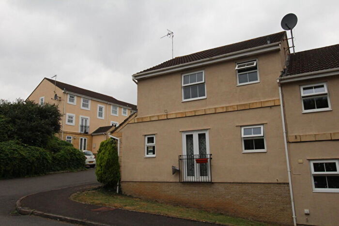 2 Bedroom Apartment To Rent In Queens Square, Chippenham, SN15