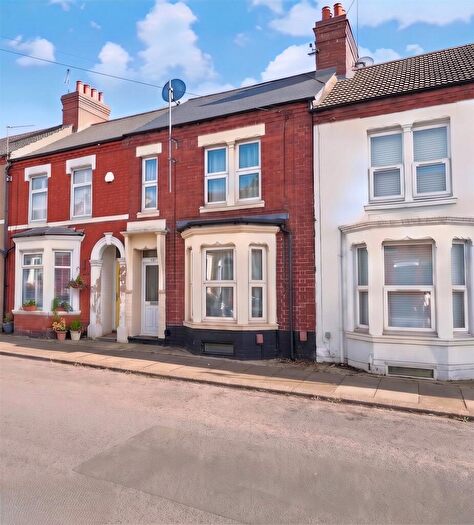 2 Bedroom Terraced House For Sale In Balmoral Road, Northampton, Northamptonshire, NN2