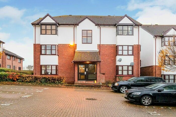 Studio To Rent In Chalice Way, Greenhithe, Kent, DA9