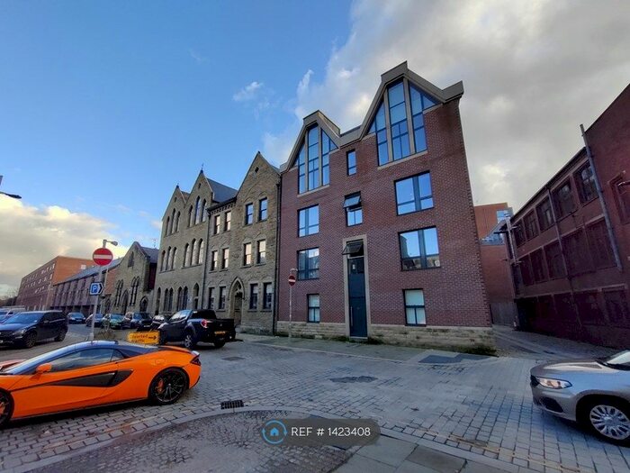 1 Bedroom Flat To Rent In Alumni Court, Manchester, M4
