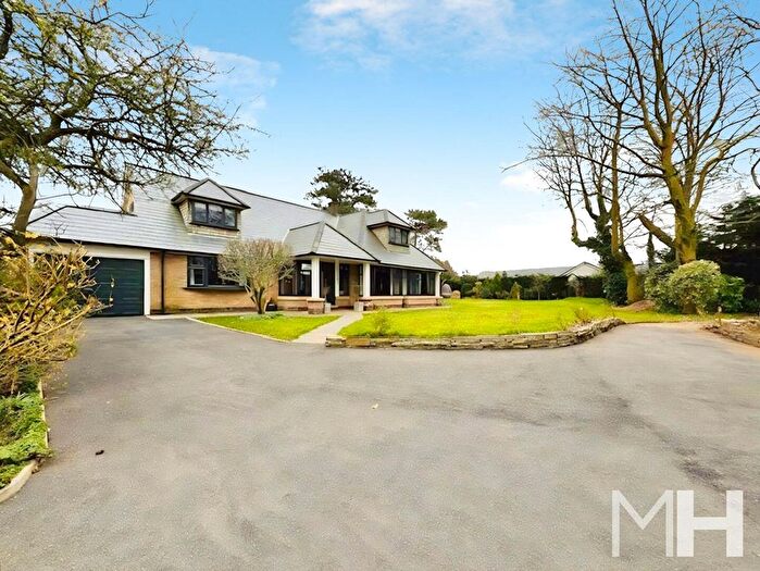 5 Bedroom Detached House For Sale In Pear Tree Croft, Longton, Preston, PR4