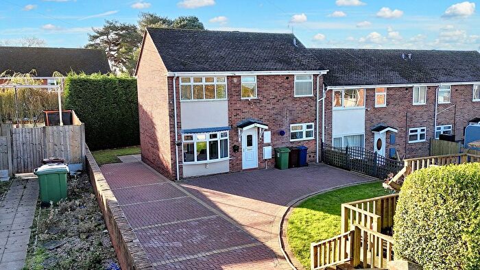 3 Bedroom End Terrace House For Sale In Flaxman Close, Barlaston, ST12