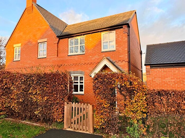 3 Bedroom Semi Detached House For Sale In High Street, Fleckney, Leicester, LE8