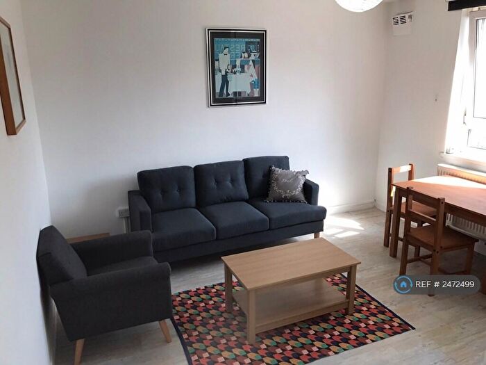 3 Bedroom Flat To Rent In Redmill House, London, E1