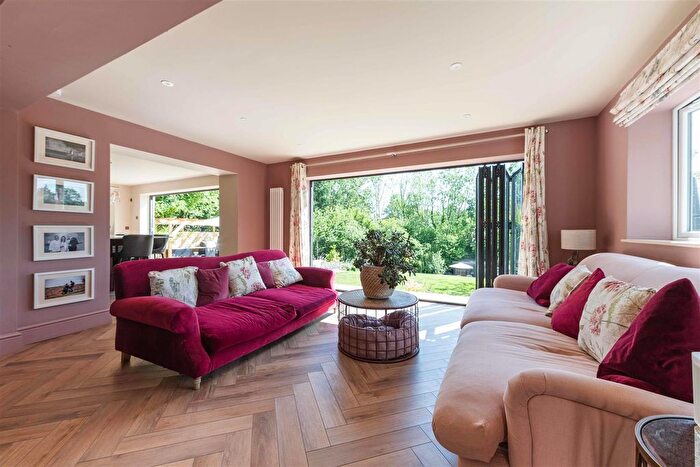 4 Bedroom Detached House For Sale In Cherry Pit Lane, Beoley, Redditch, B98