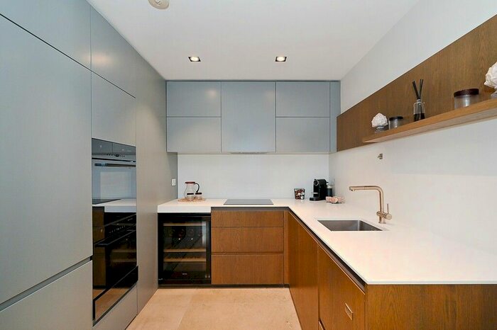 1 Bedroom Flat To Rent In Babmaes Street, St James, SW1Y
