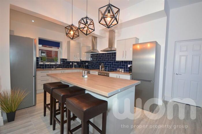 6 Bedroom Property To Rent In Chamberlain Avenue, Penkhull, Stoke-On-Trent, ST4