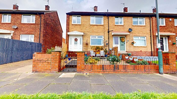 3 Bedroom End Terrace House For Sale In Watson Terrace, Boldon Colliery, Tyne And Wear, NE35