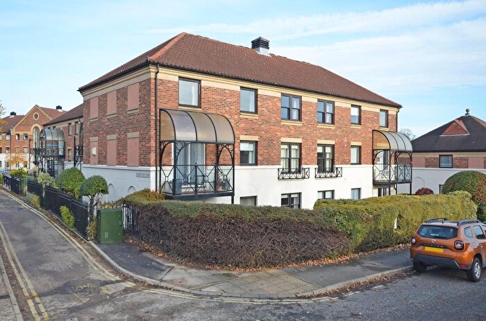 1 Bedroom Flat To Rent In Postern Close, Clementhorpe, York, YO23