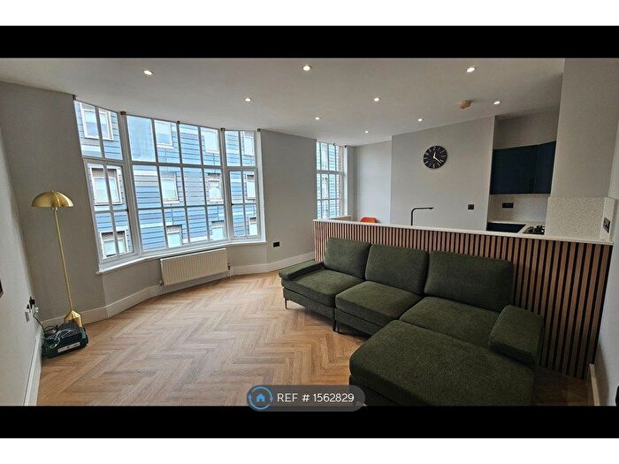 1 Bedroom Flat To Rent In Clasketgate, Lincoln, LN2