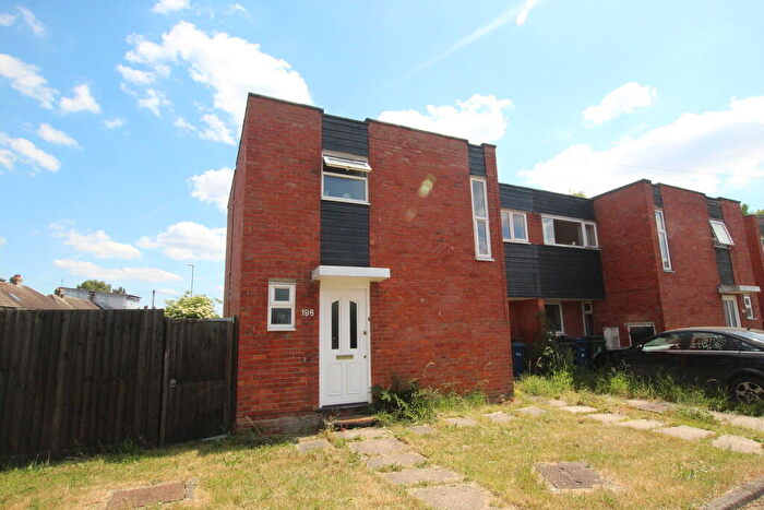 3 Bedroom End Of Terrace House To Rent In Vinery Road, Cambridge, CB1