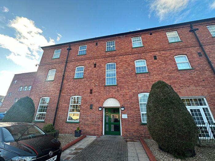 2 Bedroom Maisonette To Rent In Whirligig Lane, Taunton, TA1